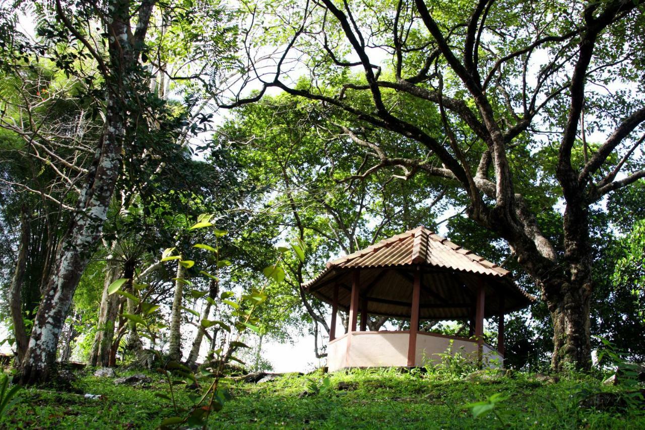 Rajanawa Resort Ratnapura Zewnętrze zdjęcie